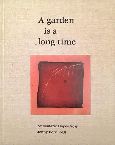 [9781776920839] A Garden is a Long Time